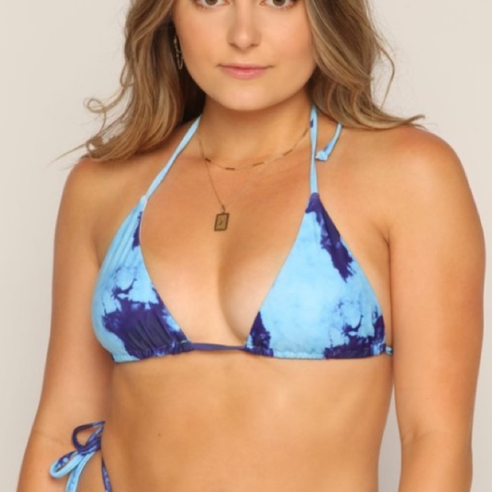 SUNNY BUNNY SWIM BLUE TIE DYE TOP